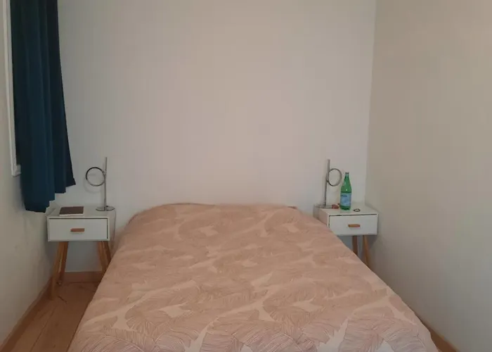 Maisonnette Pour Halte Angevine Les Ponts-de-Cé